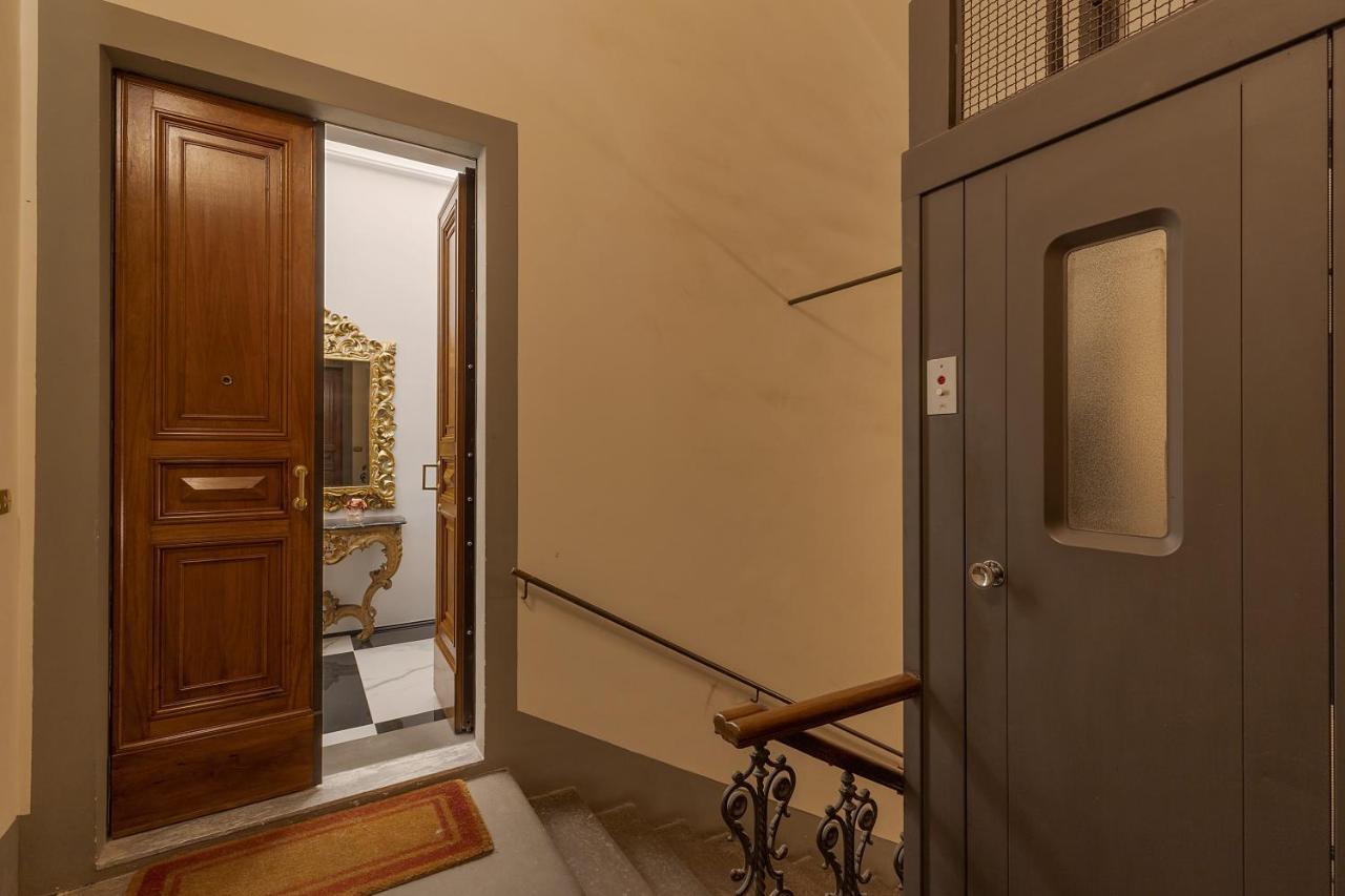 Cavour 83 Prestige House By 360Rentals Florenţa Exterior foto